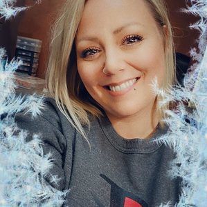 Meet your Posher, Sheri